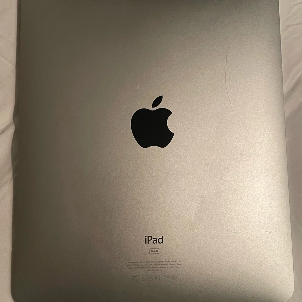 2 iPads
